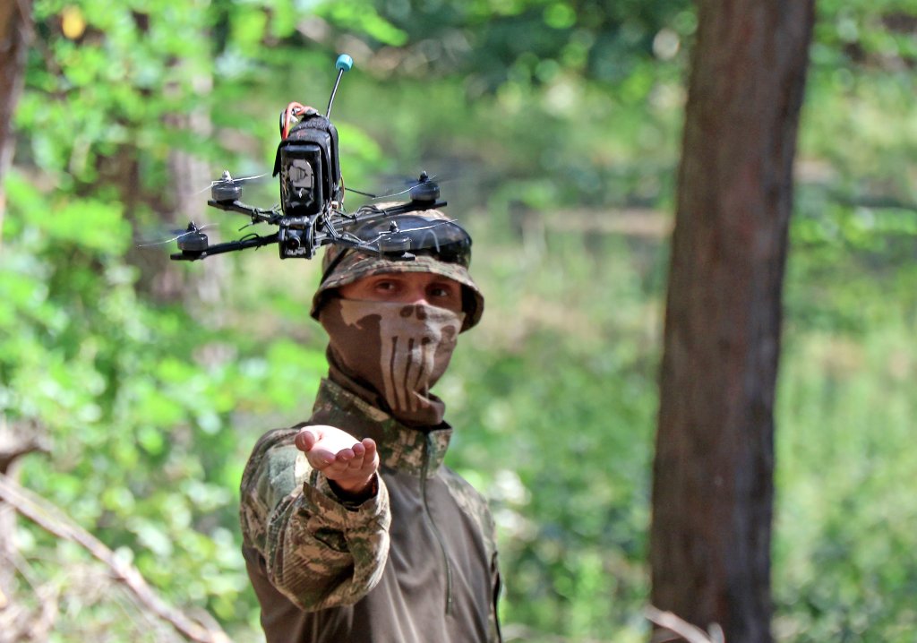 A soldier from the 13th Khartiia Brigade of Ukraine's National Guard hones his FPV drone piloting skills during a training flight in Kharkiv region, Ukraine, August 15, 2026. Regular practice under conditions closely resembling combat is a key element of operator training. (Photo by Viacheslav Madiievskyi/Ukrinform) (Photo credit should read Viacheslav Madiievskyi / Ukrinform/Future Publishing via Getty Images)